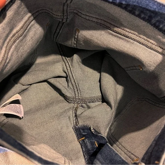 GAP 'High-Rise 70s Flare' Medium Wash Jeans with Front Pockets - Size 29 - Picture 15 of 16